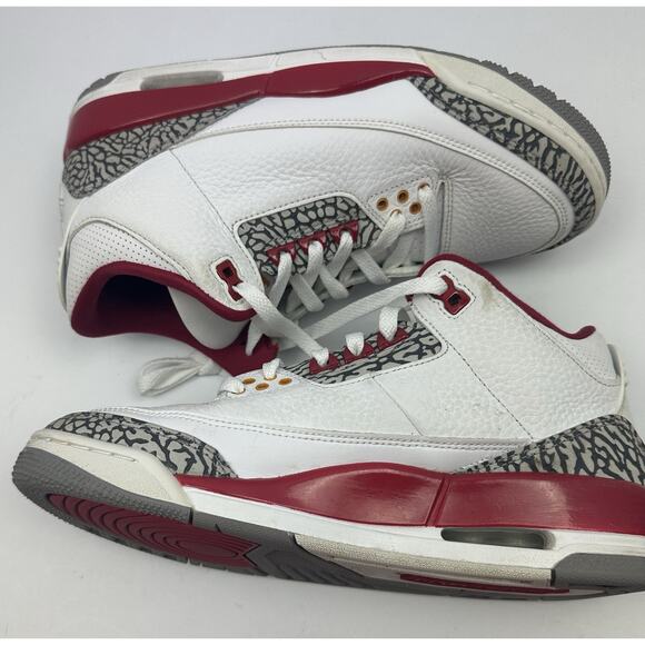 Air Jordan 3 Cardinal Red Men's Size 8.5 *Some Wear And Scuffs* - Picture 8 of 15